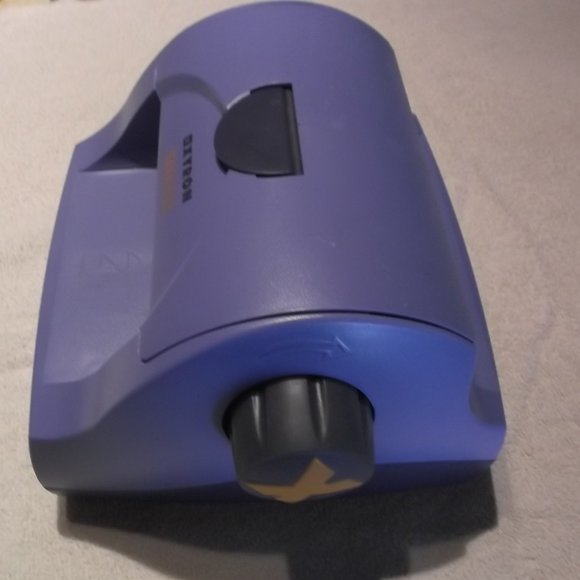 Xyron Model 500 Create-A-Sticker Purple sticker maker - Picture 2 of 7